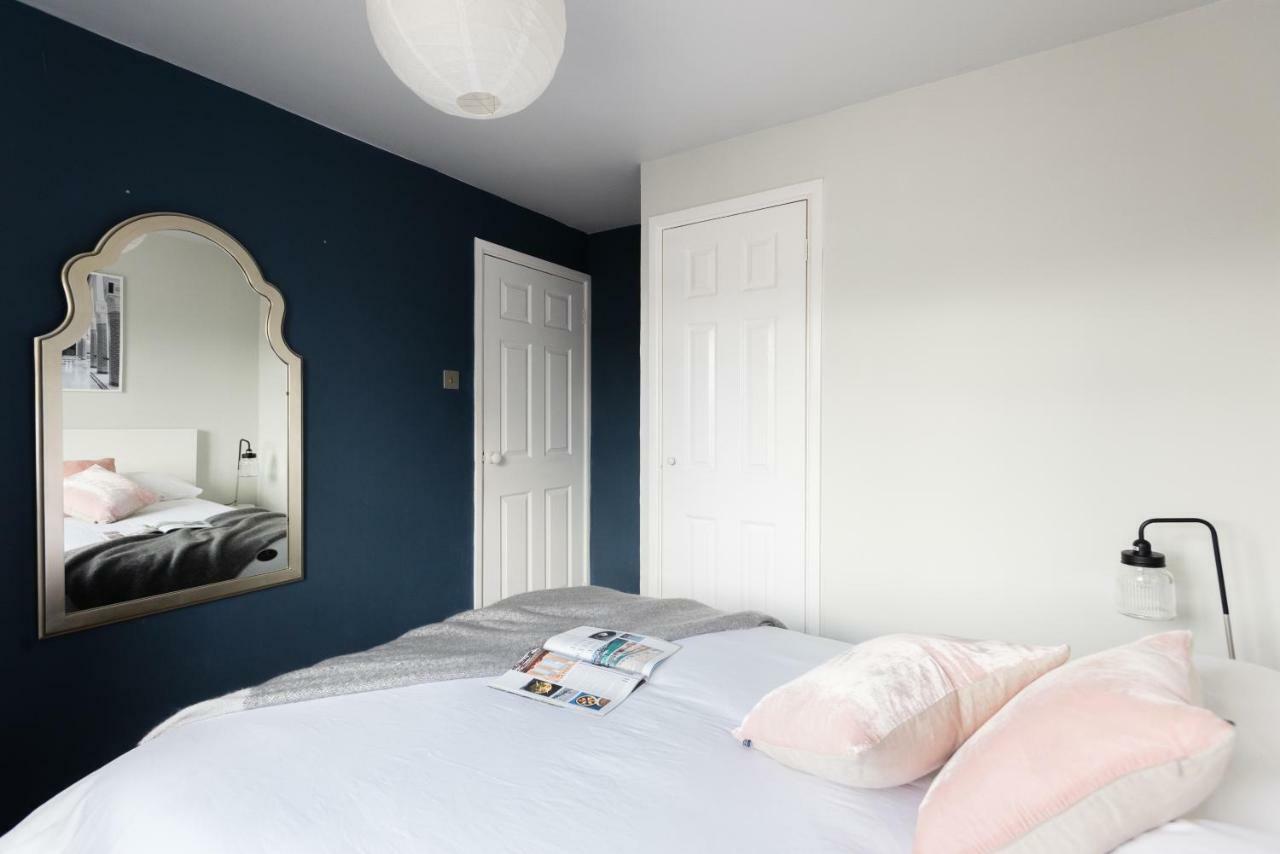 The Press House - Stylish 2bdr British Design Apartment