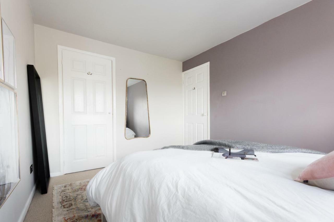 The Press House - Stylish 2bdr British Design Apartment *